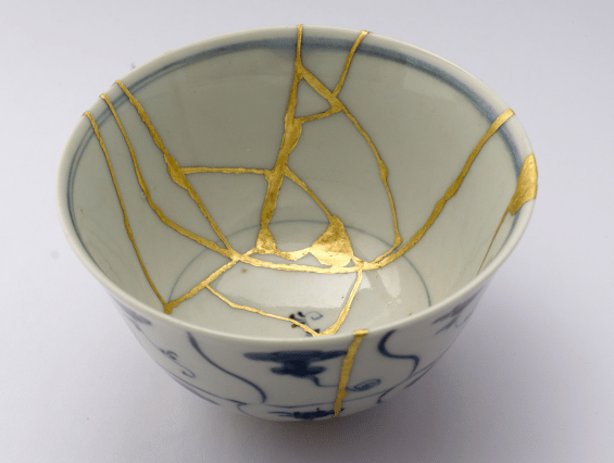 Kintsugi technique