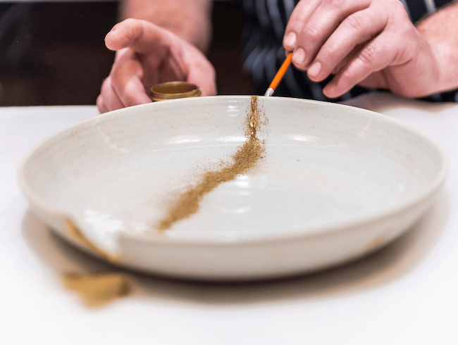 Kintsugi technika